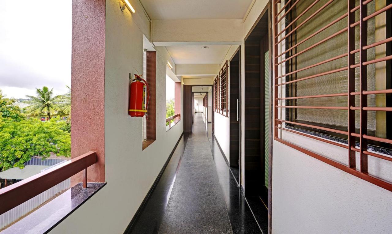 Itsy Hotels Oasis Pride Nashik Exterior photo